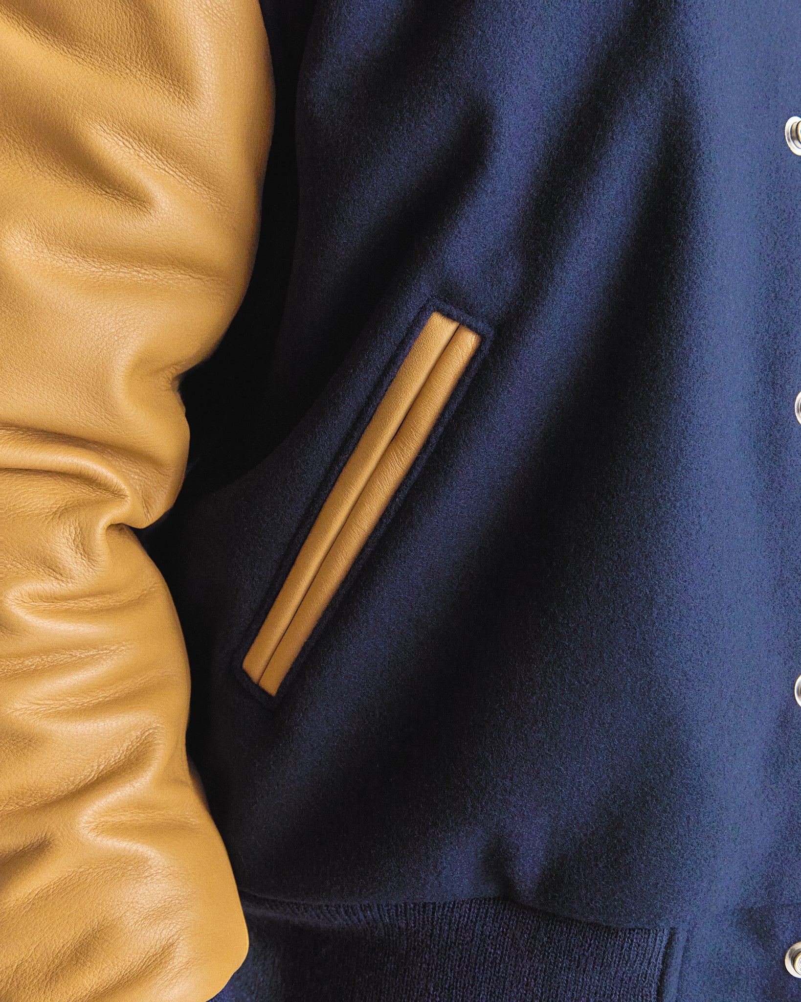 THE ALBANY - Navy Melton Wool/Tan Leather Classic Fit